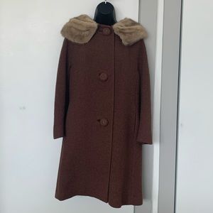 Vintage brown coat, size medium